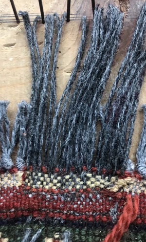 Rug fringes repair - almost ready