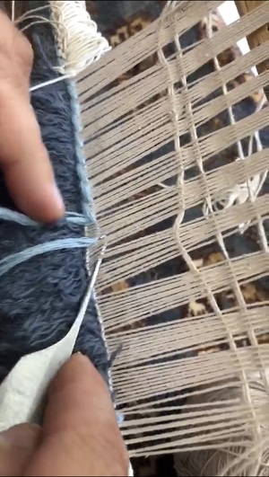Rug Repairing and Re-fringing - Hand Weaving